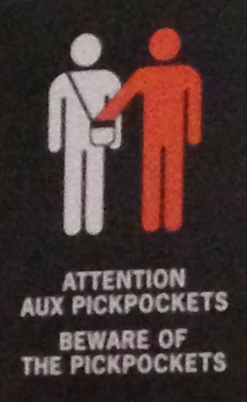 Dieu merci, nous n'avons pas pickpocketed